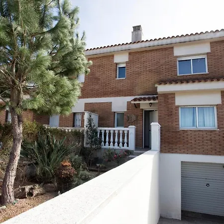 Costa Dorada Villa *
